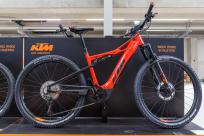 Given that the text within the triple quotes is a product name, I'll leave it as it is per your instructions:

"KTM Macina Chacana 291