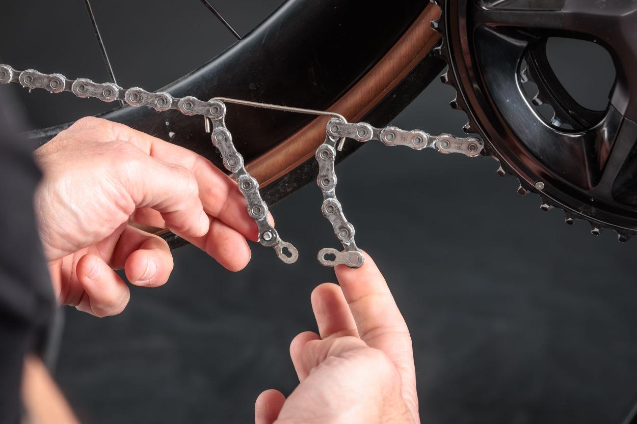 #4 Install dried chain (with chain lock)