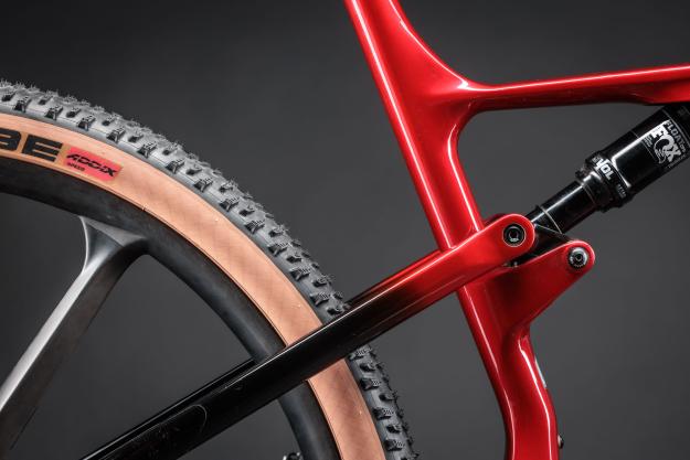 Bike Ahead Composites Biturbo RS Wheels in Review