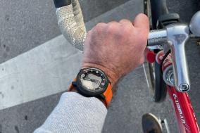 Garmin Instinct Crossover Solar - the Best of Both Worlds