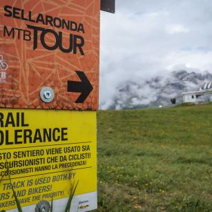 Sellaronda et plus - VTT dans la vallée de Gröden en Tyrol du Sud