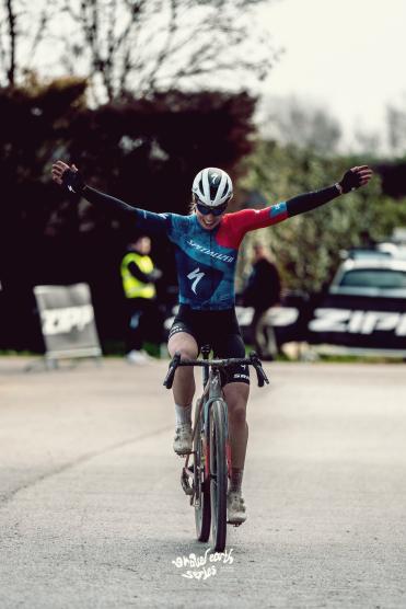 Končna postaja gramoz: Santa Vall Gravel Race 2025